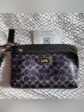 Coach wallet